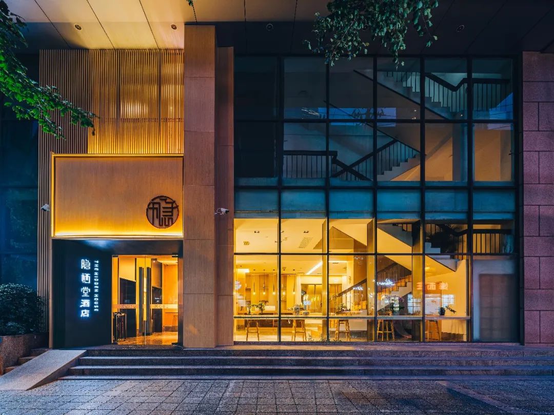 酒店機(jī)器人
